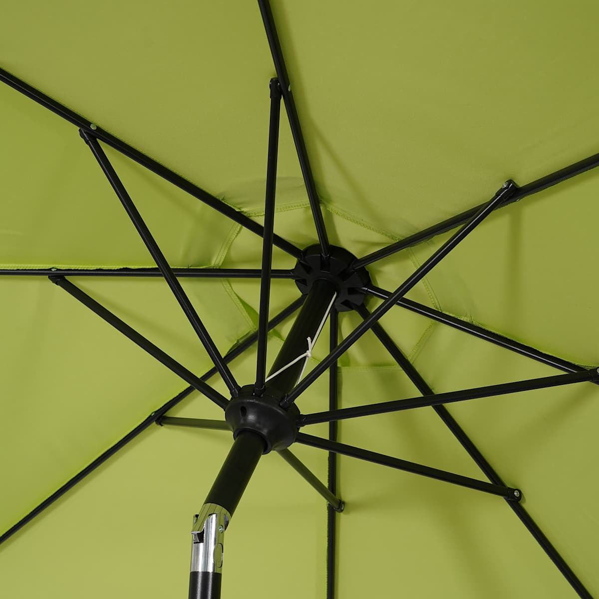 Grass Green Crank & Tilt Round Patio Umbrella, 7.5'